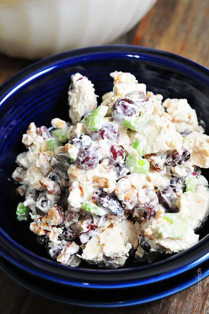 Southern Chicken Salad with Grapes: Quick & Versatile Options